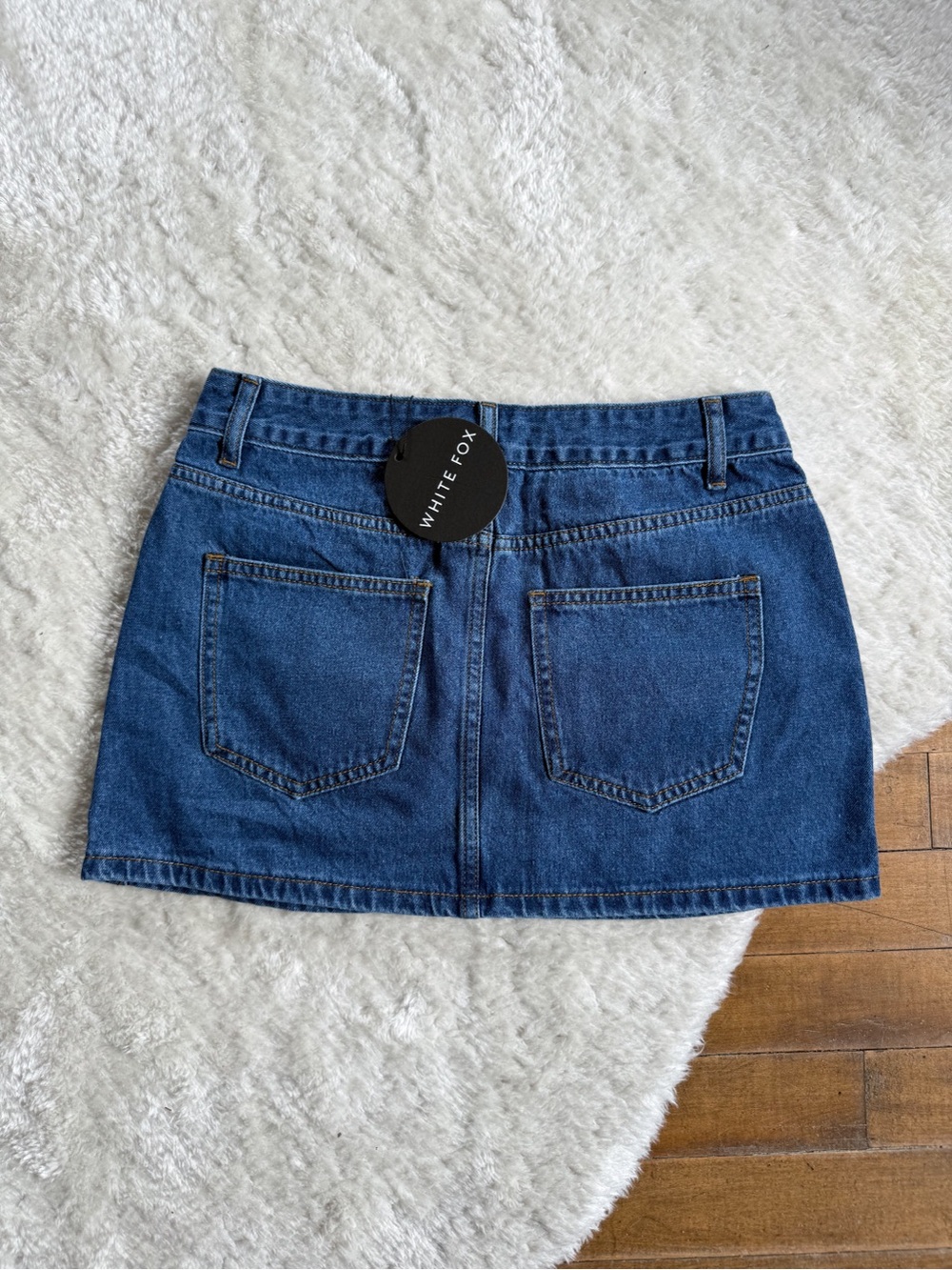 White fox denim mini skirt - Picture 4 of 4